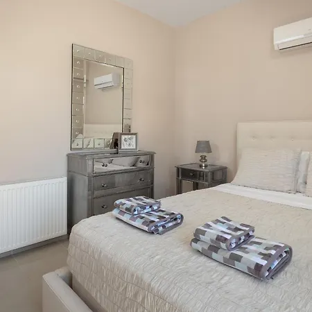 La Maisonette - 4 Bedroom Near The ヴィラ イアリソス